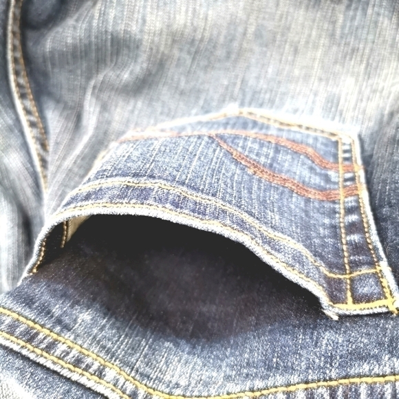 Torrid Women's 16S Mid Slim Boot Cut Blue Heart - Picture 16 of 16